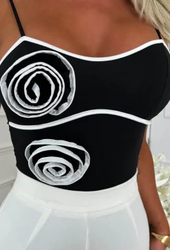 Chic One Black Corsage Stretch Bodysuit