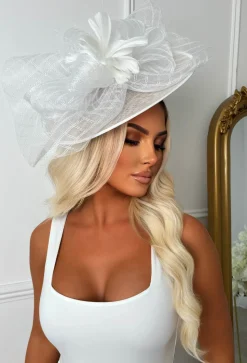 Cosmo Chic White Floral Bow Detail Fascinator