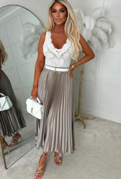 Everyday Goddess Champagne Satin Stretch Pleated Skirt