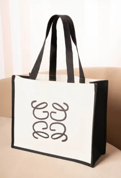 Highest Standards Natural Pattern Detail Tote Bag