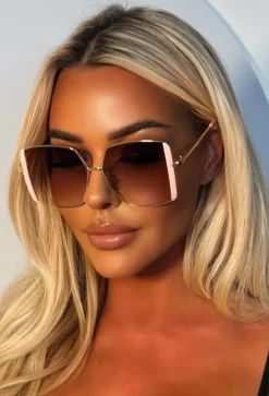 Jetsetter Chic Baby Pink Aviator Sunglasses